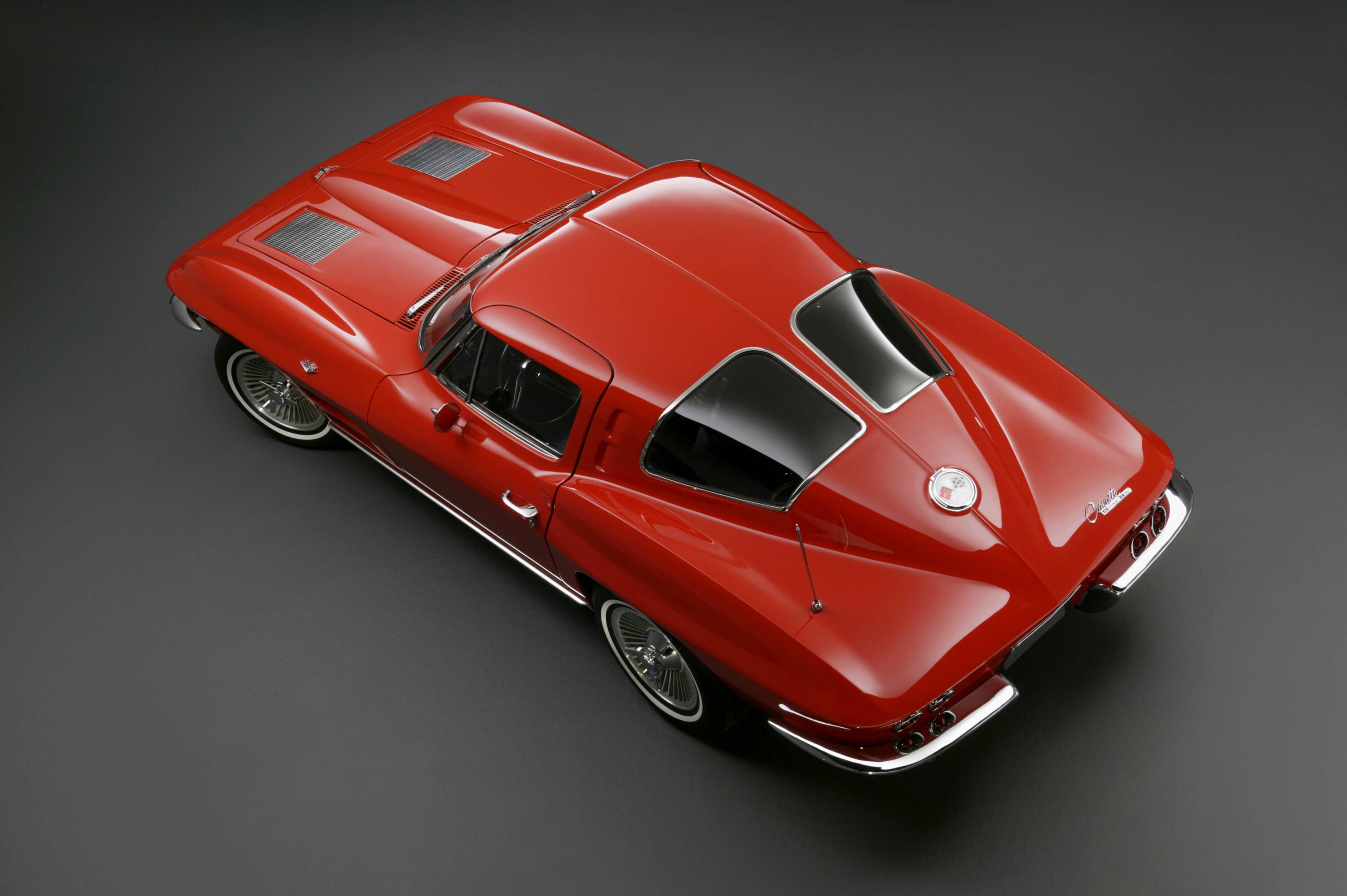 1963-Chevrolet-Corvette-Stingray