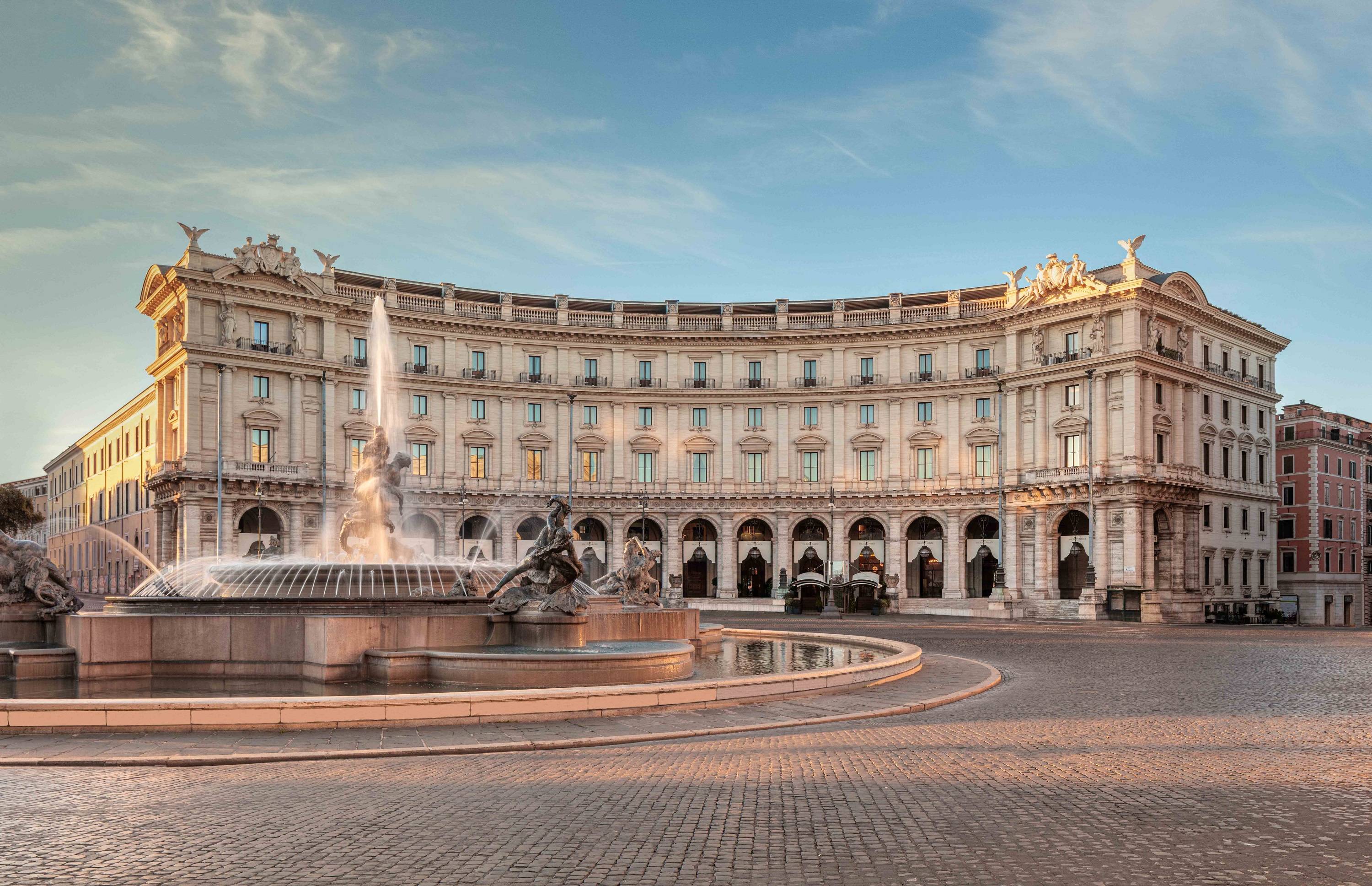 Circle work will probably not be permitted outside the Anantara Palazzo Naiadi Rome Hotel