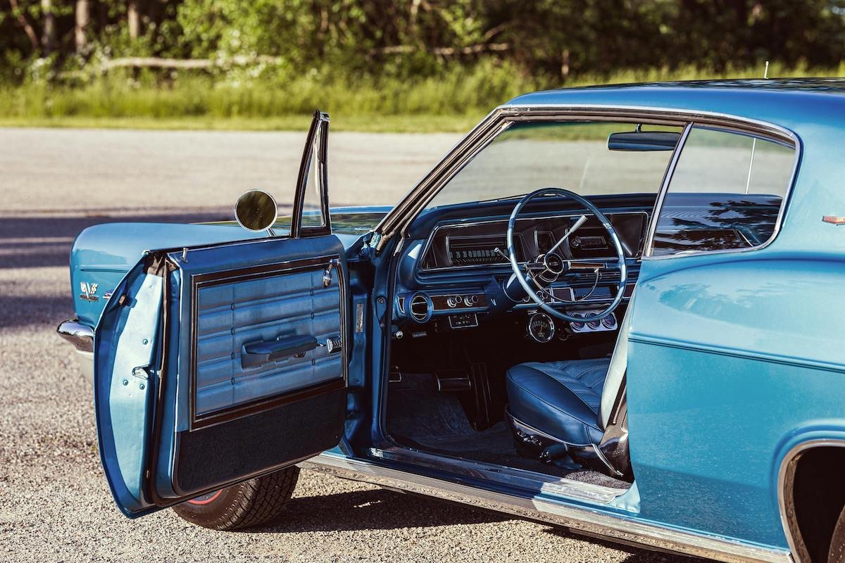 1966 Blue Chevrolet Caprice