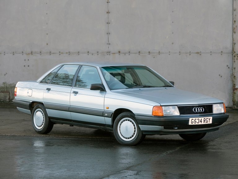 Read more about the article Audi 100 Cd Sedan/Wagon