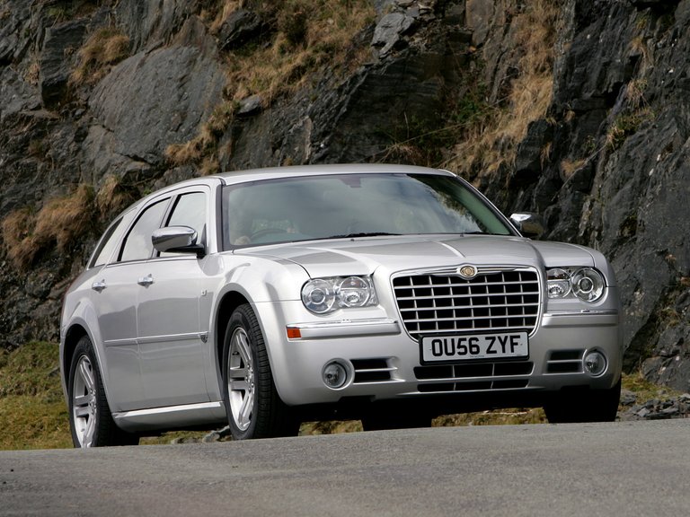 Read more about the article Chrysler 300C Touring