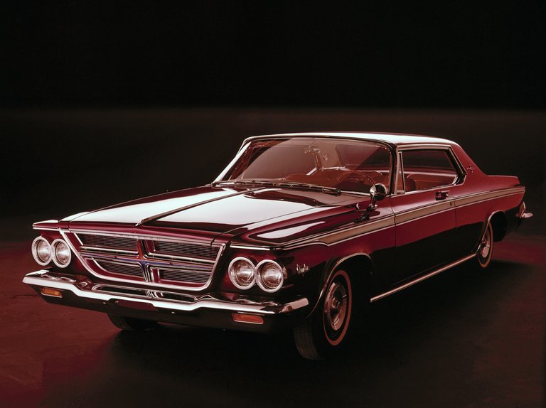 Read more about the article Chrysler 300 Hardtop
