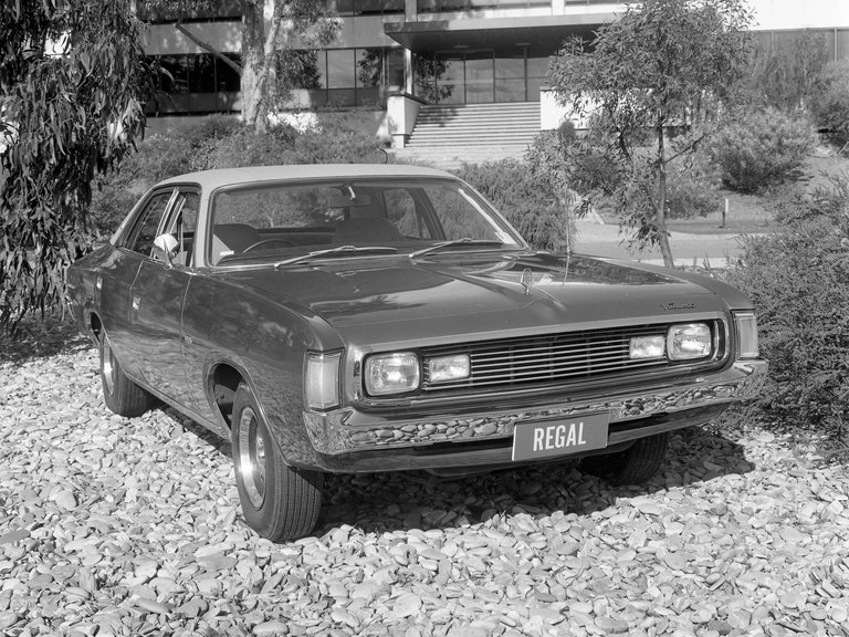 Read more about the article Chrysler VH-VJ Regal Hardtop