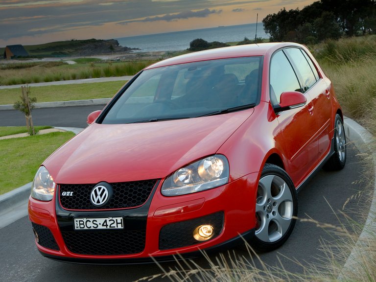 Read more about the article Volkswagen Golf GTI
