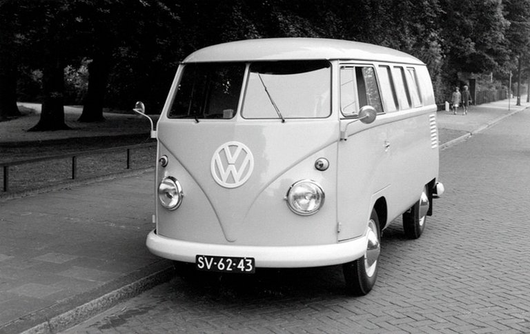 Read more about the article Volkswagen Kombi Van/Utility