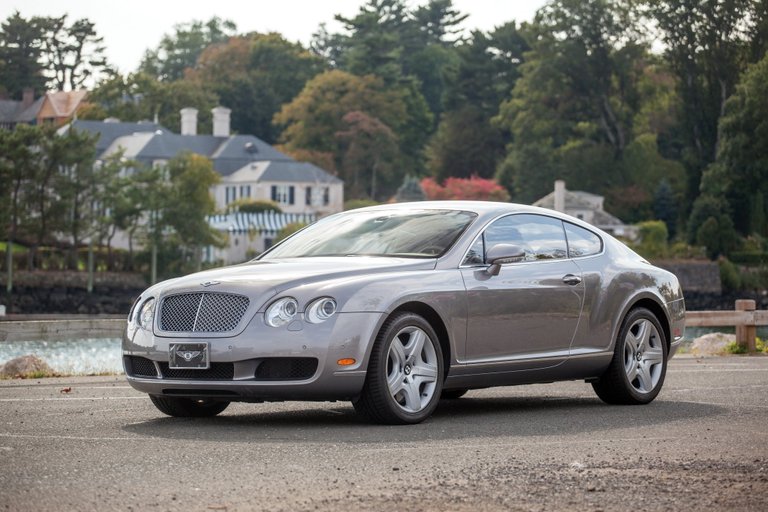 Read more about the article Bentley Continental GT