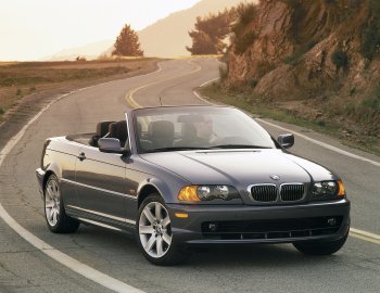 Read more about the article BMW 330Ci Convertible