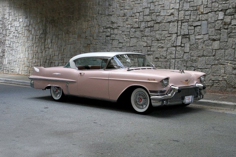 Read more about the article Cadillac Coupe De Ville