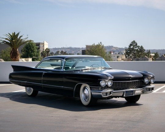 Read more about the article Cadillac Coupe De Ville