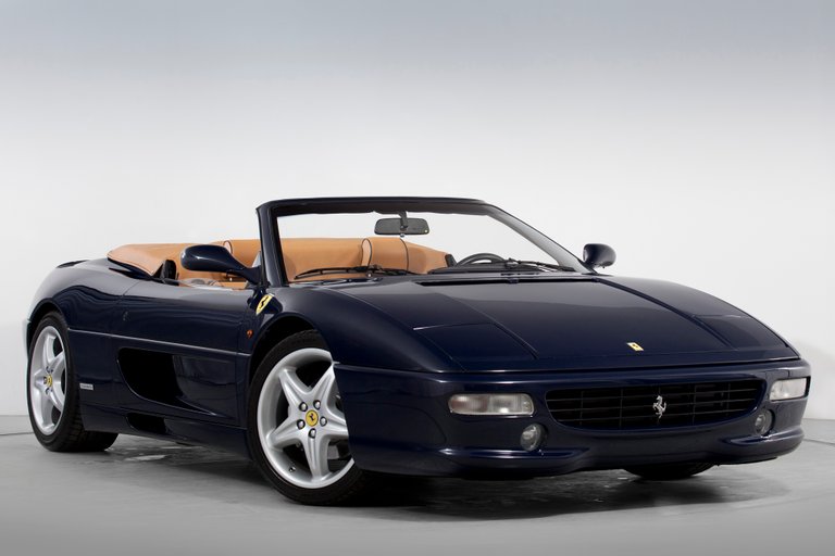Read more about the article Ferrari F355 Spider