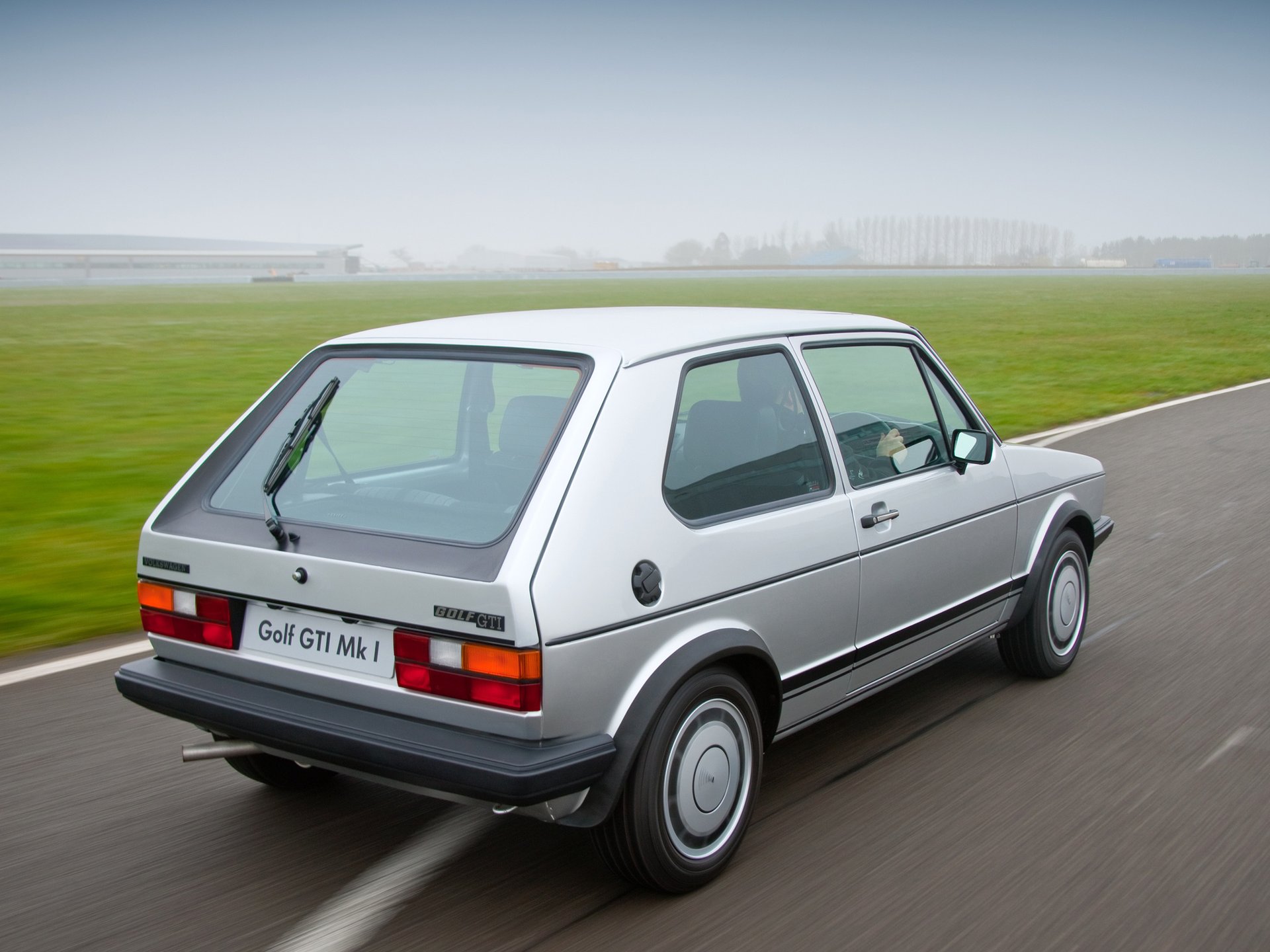 Rear View: VW Golf GTI Mk1 - Retro Rides