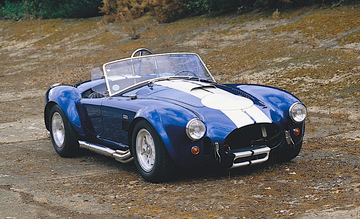 AC Cobra 427