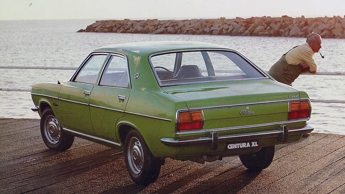 Chrysler Centura XL