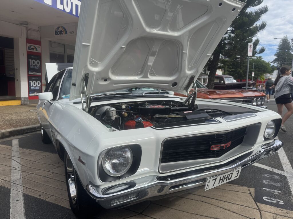 Holden HQ Monaro GTS at Cooly Rocks On 2025