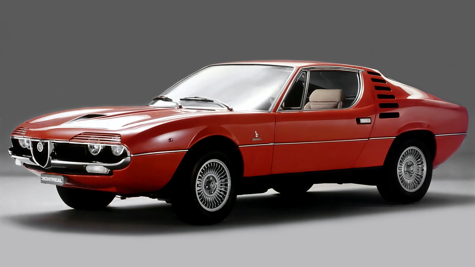 Alfa Romeo Montreal