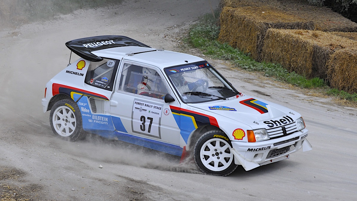 Peugeot 205 T16
