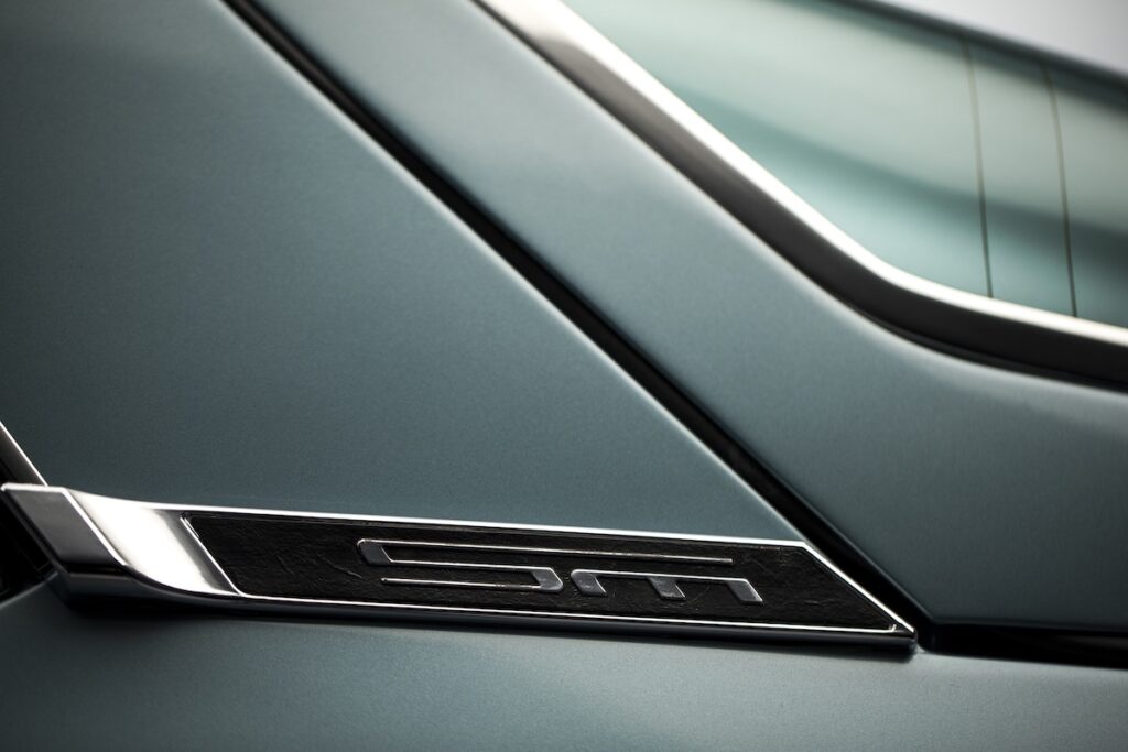 Citroen SM badge