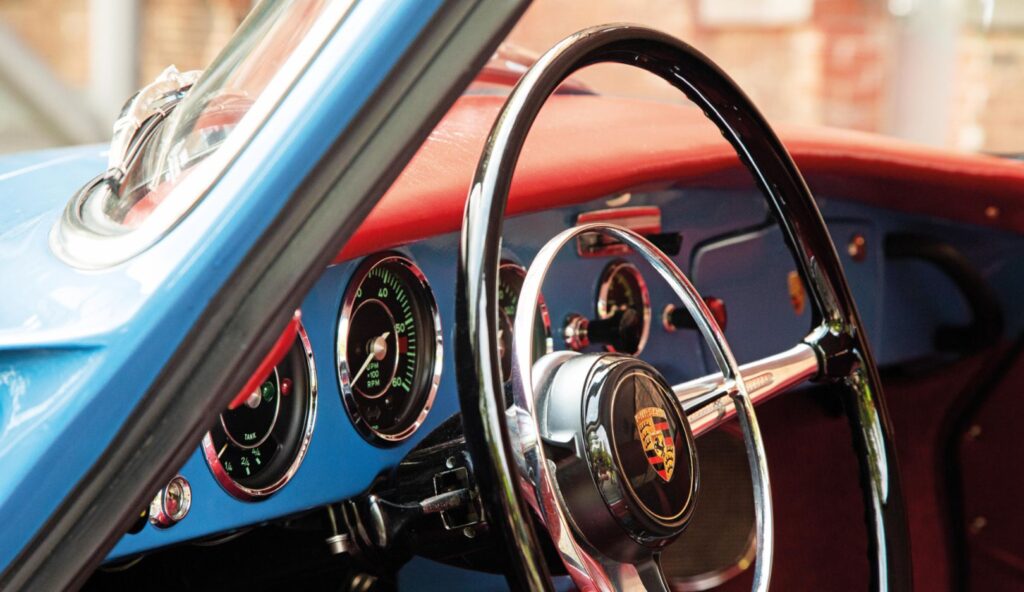 Porsche 356 C 1600 interior