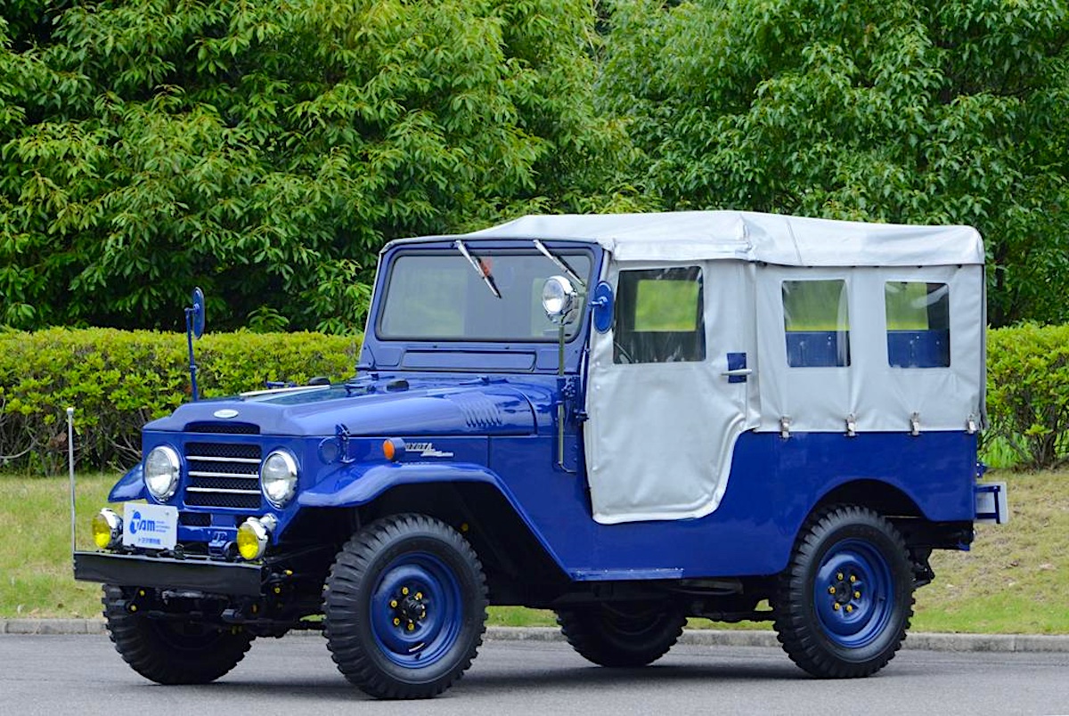 Toyota Land Cruiser Model FJ25L 1957