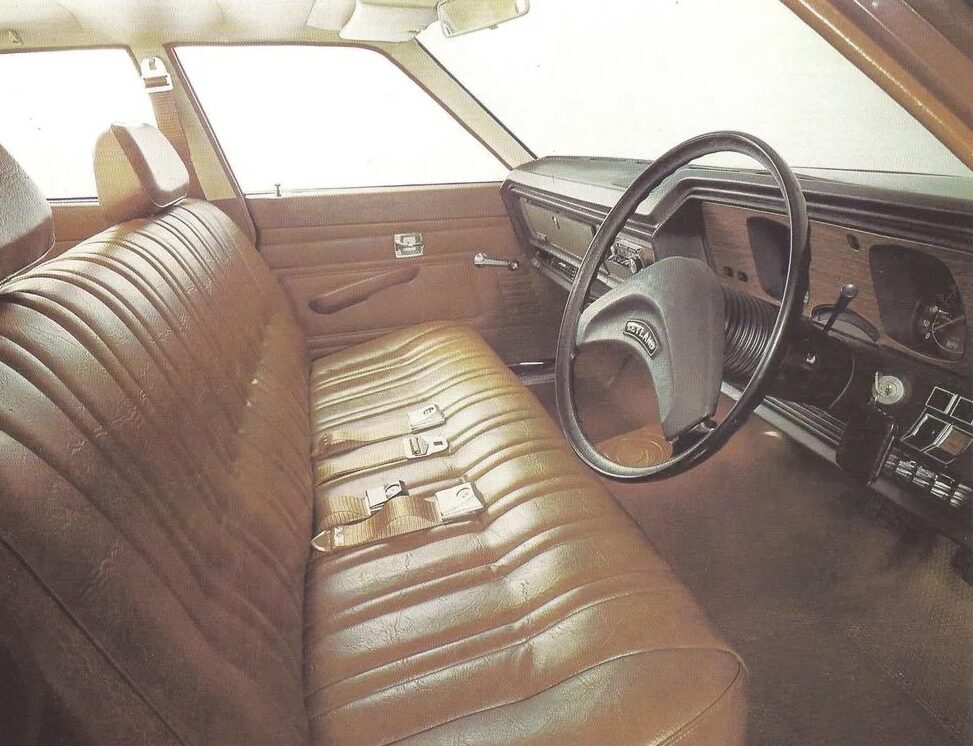 Leyland P76 interior