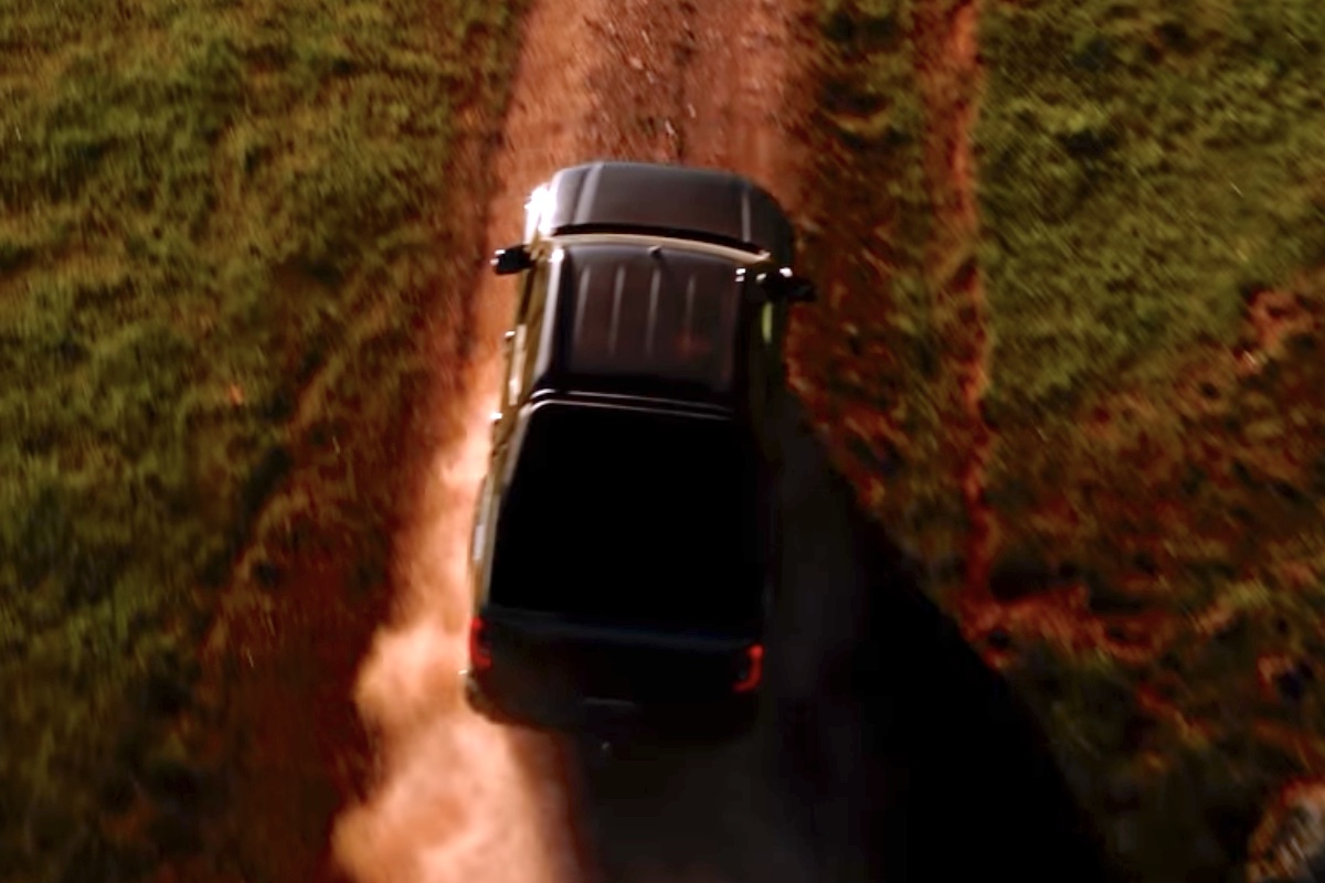 New Nissan Navara Teaser