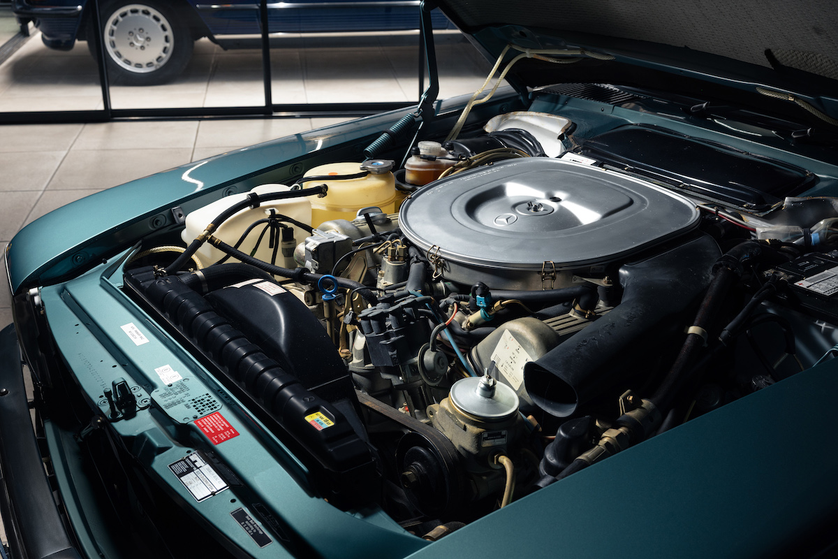42-mile 1982 Mercedes-Benz 500SL