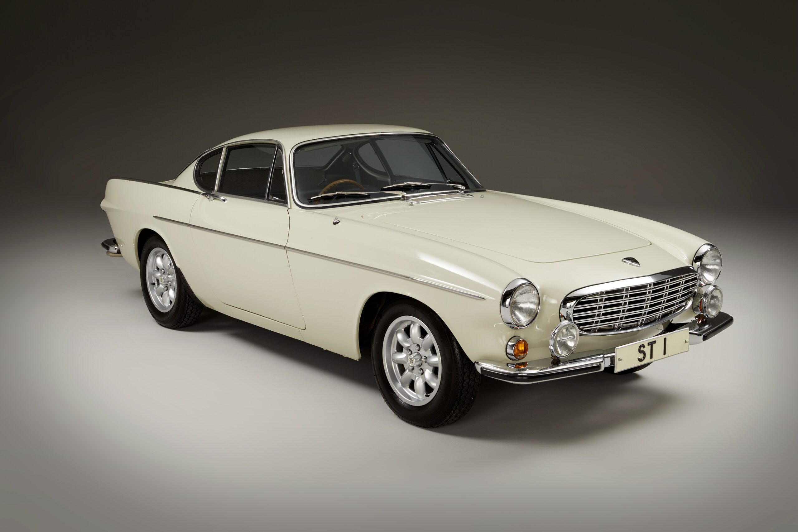 Volvo P1800 from The Saint