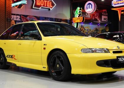 1996 HRT Optimised HSV VS GTS-R with Sunroof