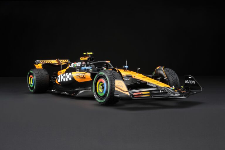 McLaren MCL39 - #4 Norris - Australian GP - 1.8 scale