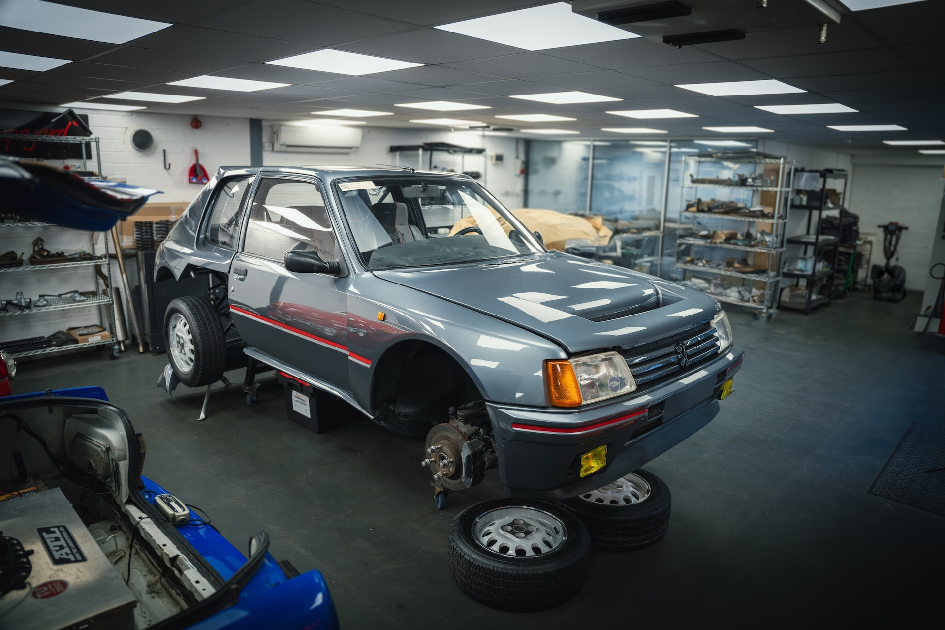 Tolman Peugeot 205 T16