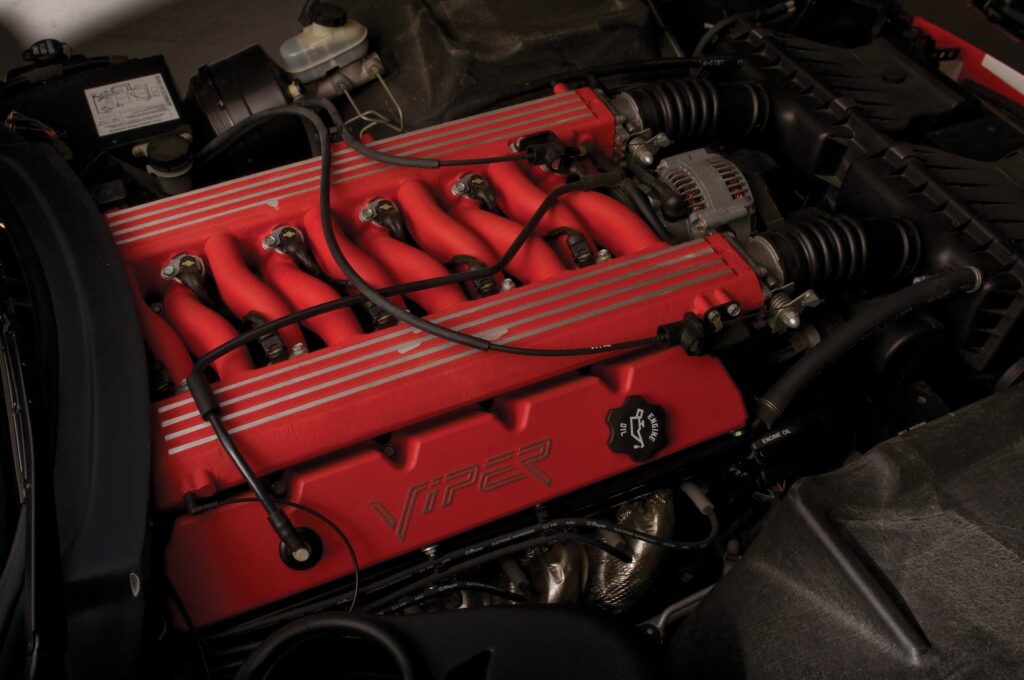 Dodge Viper RT/10 engine