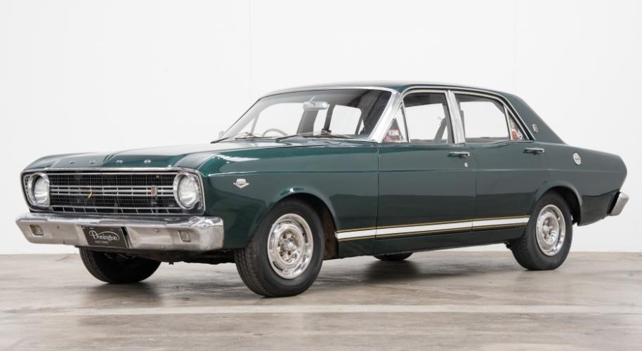 Ford Falcon XR GT BATHURST 1967 REPLICA