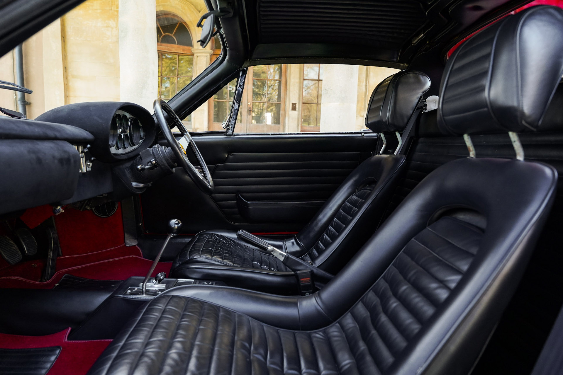 Interior_of_1973_Ferrari_246_Dino_GTS