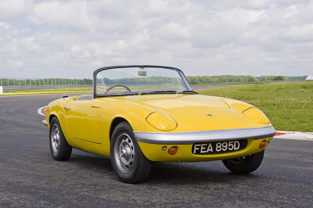 Lotus Elan