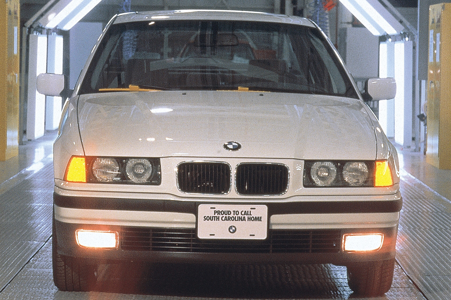 The first vehicle manufactured at the Spartanburg plant (USA) a third-generation BMW 3 Series (E36) (1994)