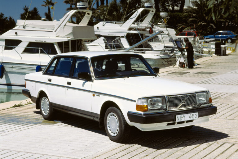Volvo 240 GL