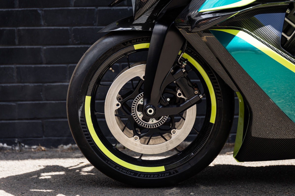 AMB 001 Pro Motorcycle