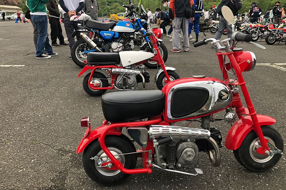 1964-66 CZ100 in front with C100 behind