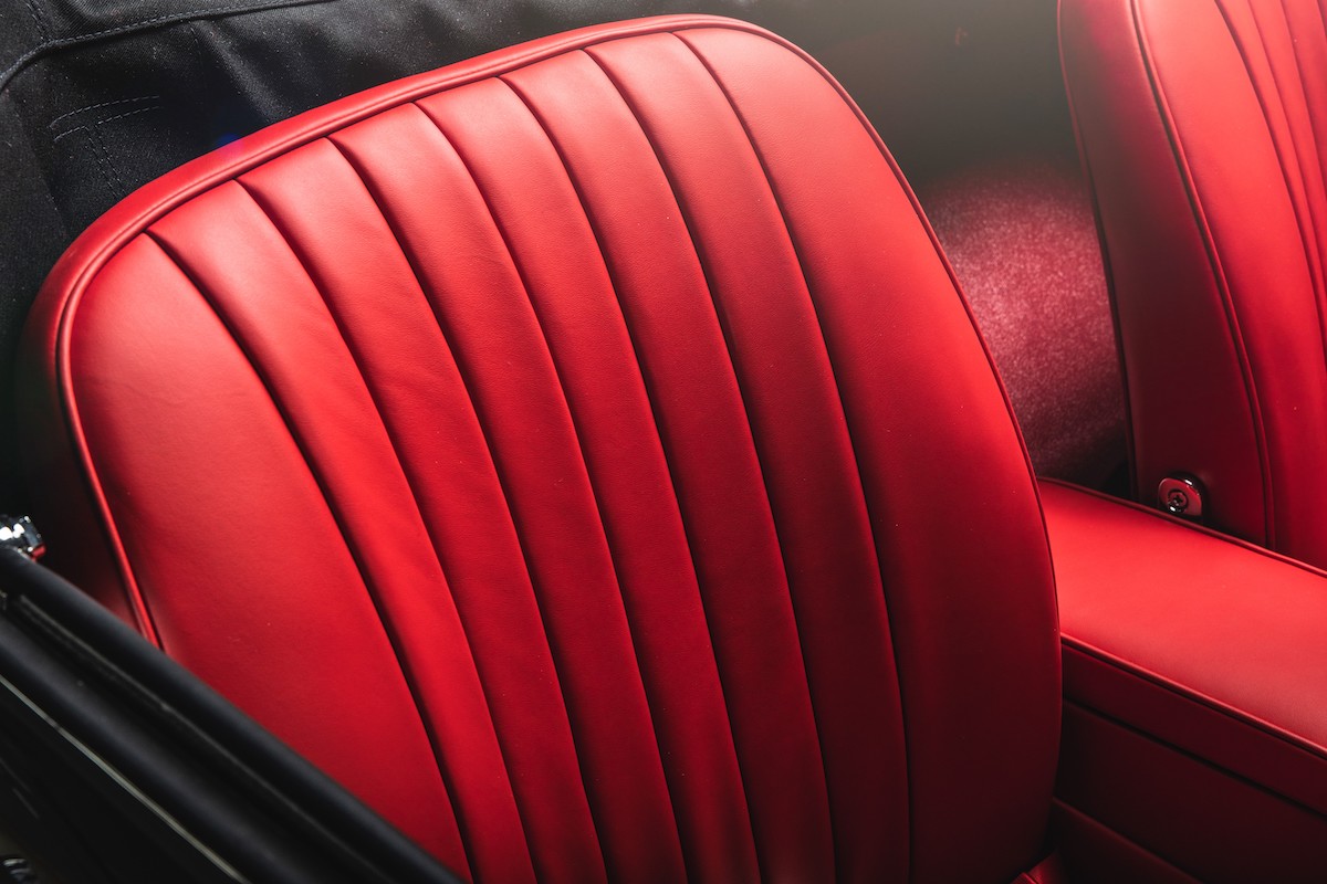 1965 Series 1 Jaguar E-type Roadster by Jaguar Classic