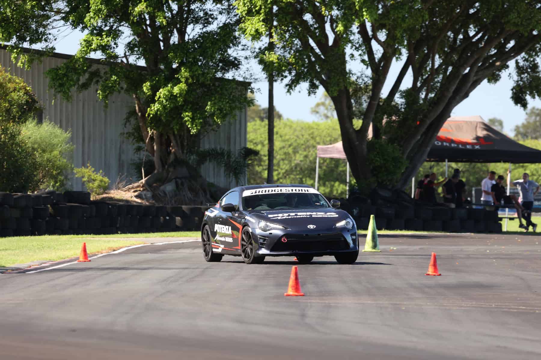 Toyota 86 fitted with Bridgestone Potenza RE005 tyres