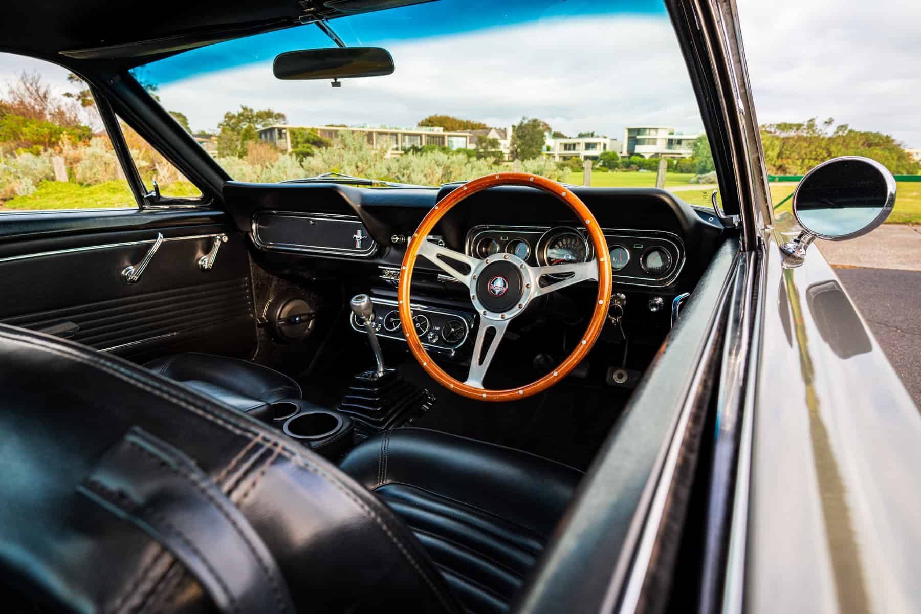 1966 Ford Mustang GT350R Tribute