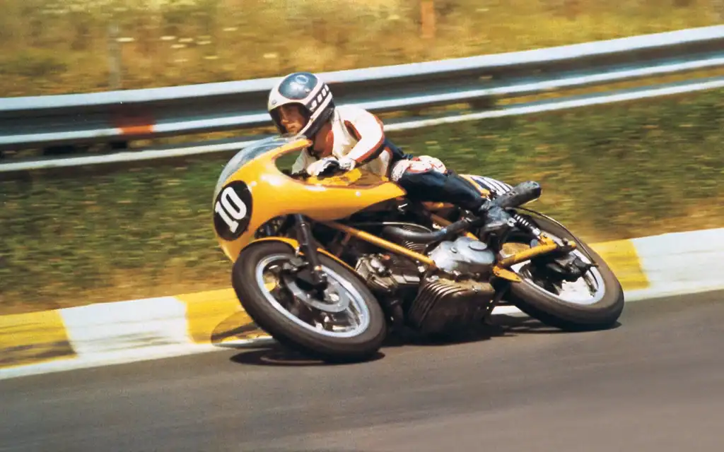 1975 Ducati 750 SS race bike