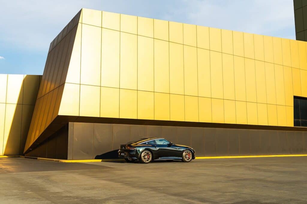 Nissan Z Heritage Edition