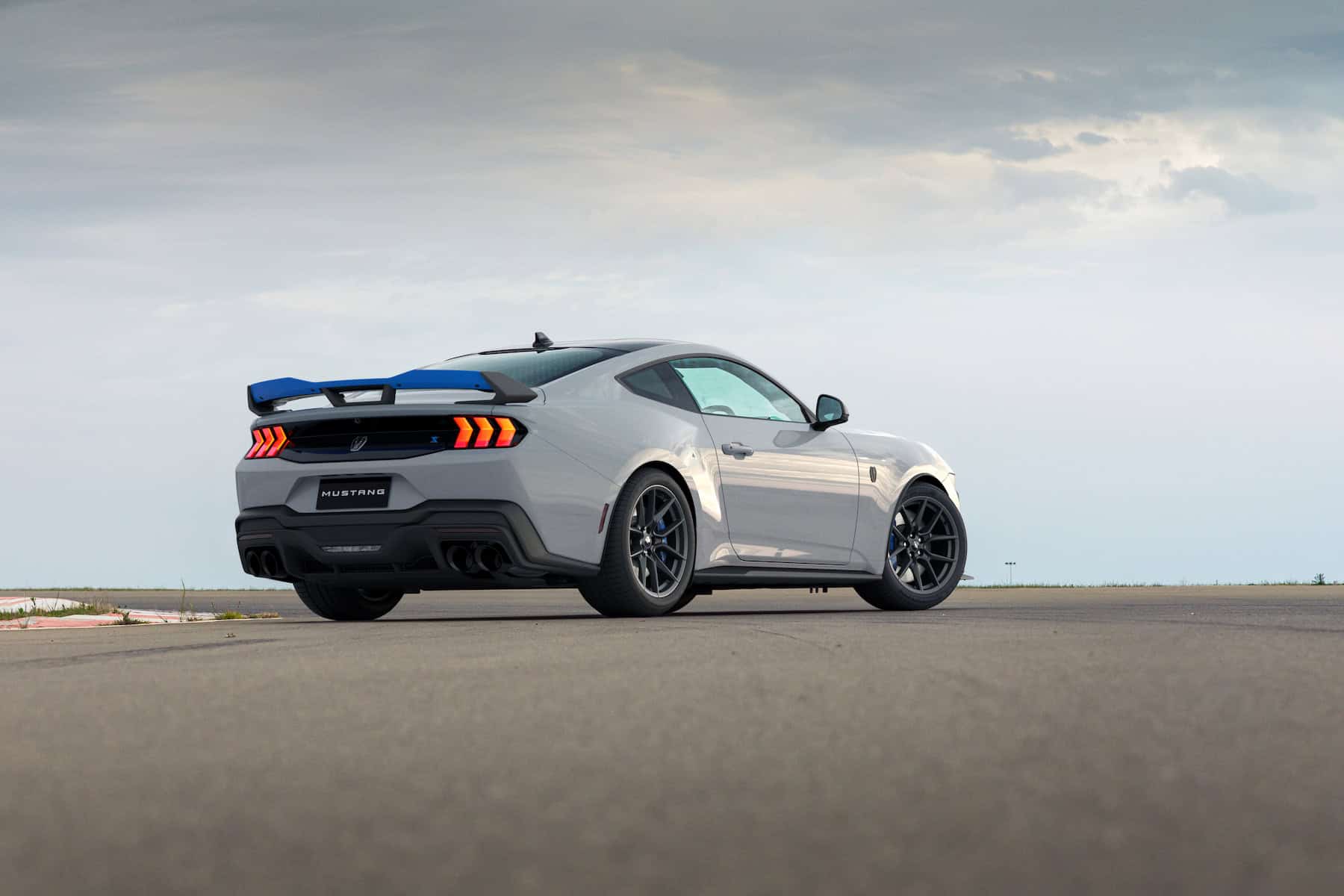 2026 Ford Mustang Dark Horse T8-Spec Pack