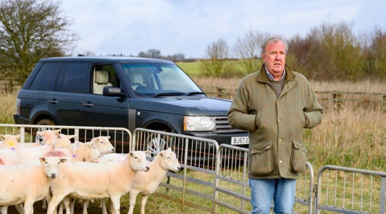 Jeremy Clarkson with sheep and his green Range Rover