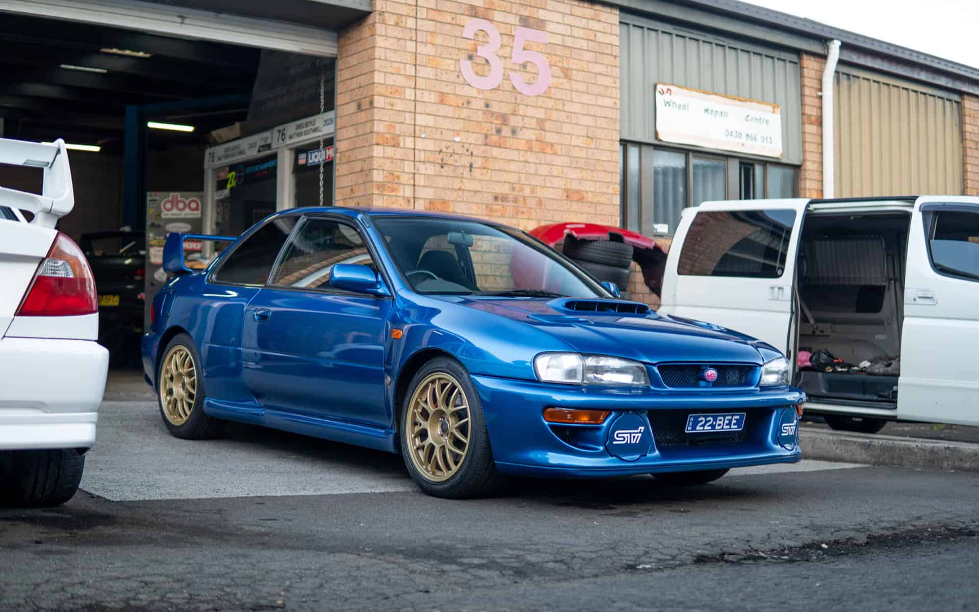 Buy & Sell Classic Cars With Retro Rides