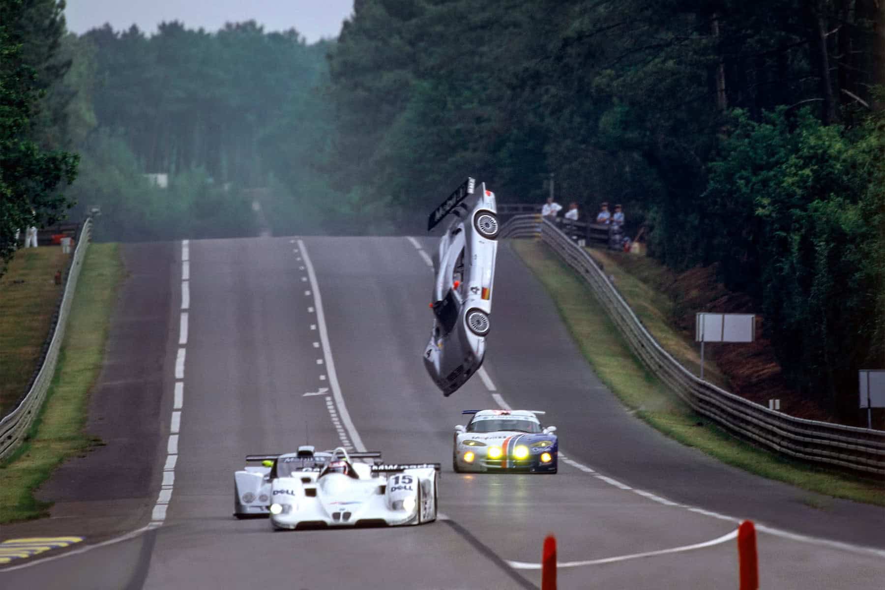 Mark Webber's crash at 1999 Le Mans in the Mercedes-Benz CLR