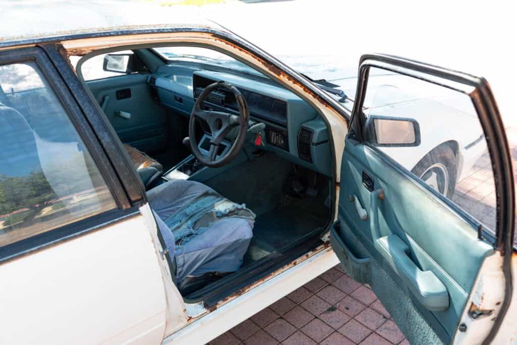 1985 HDT VK SL Group A Brock Commodore Build #1776 – Matching Numbers Barn Find