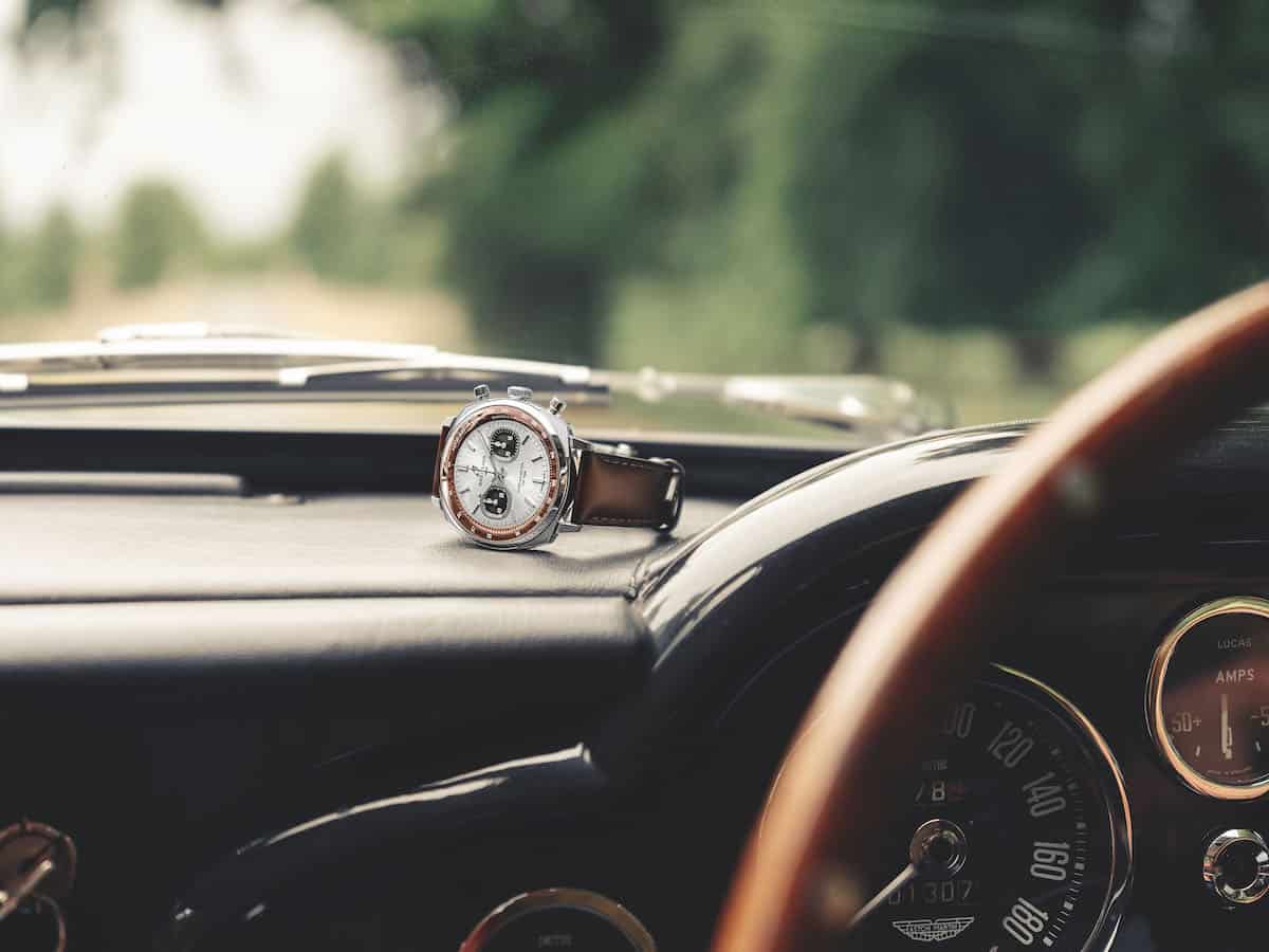Breitling Top Time B01 Chronograph 41 Tribute to Aston Martin DB5