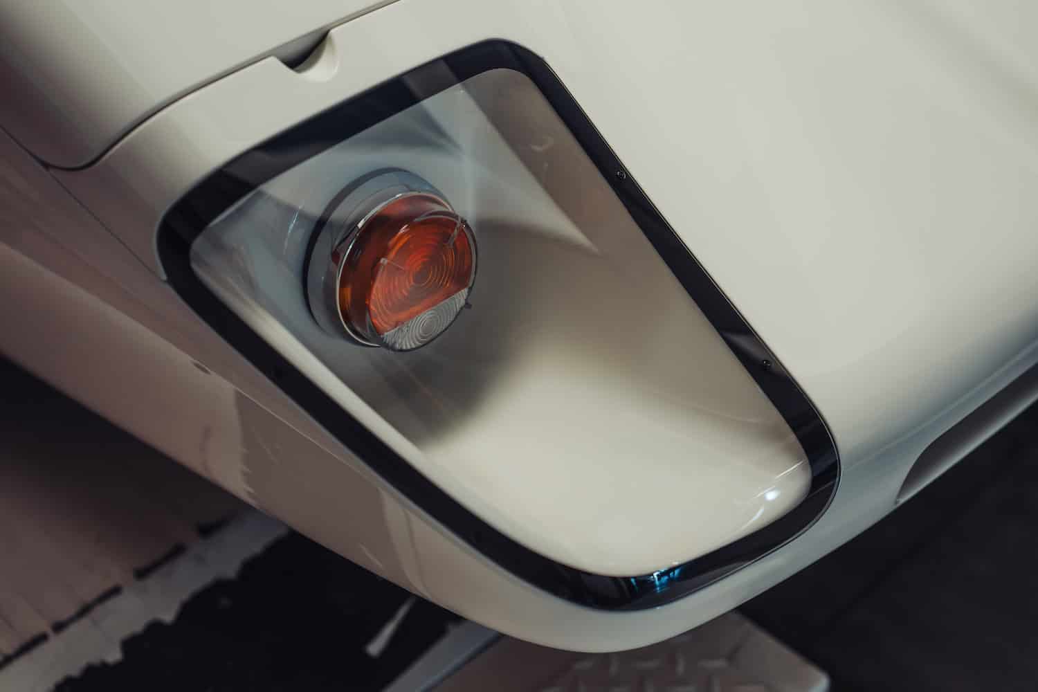 McLaren M6GT